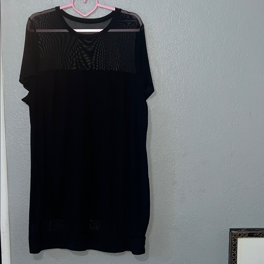 PLUS SIZE  Black Mesh Yoke Tunic Top/ Beach Cover Up  fits XL Up size 4X